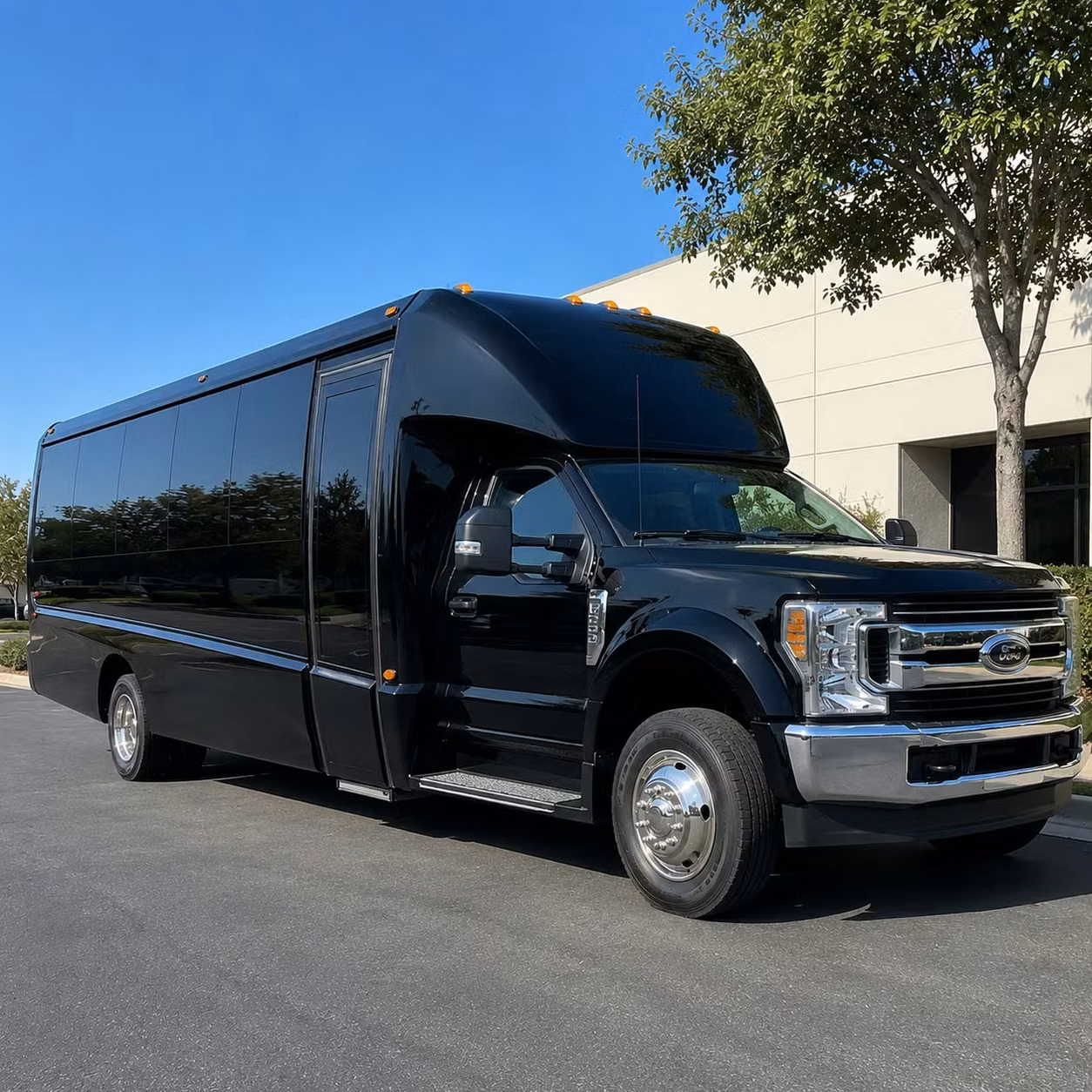 15 passenger minibus
